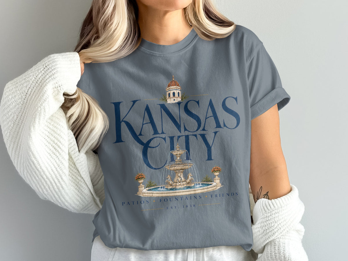 Grey t-shirt with Kansas City design featuring a dome building and fountain.