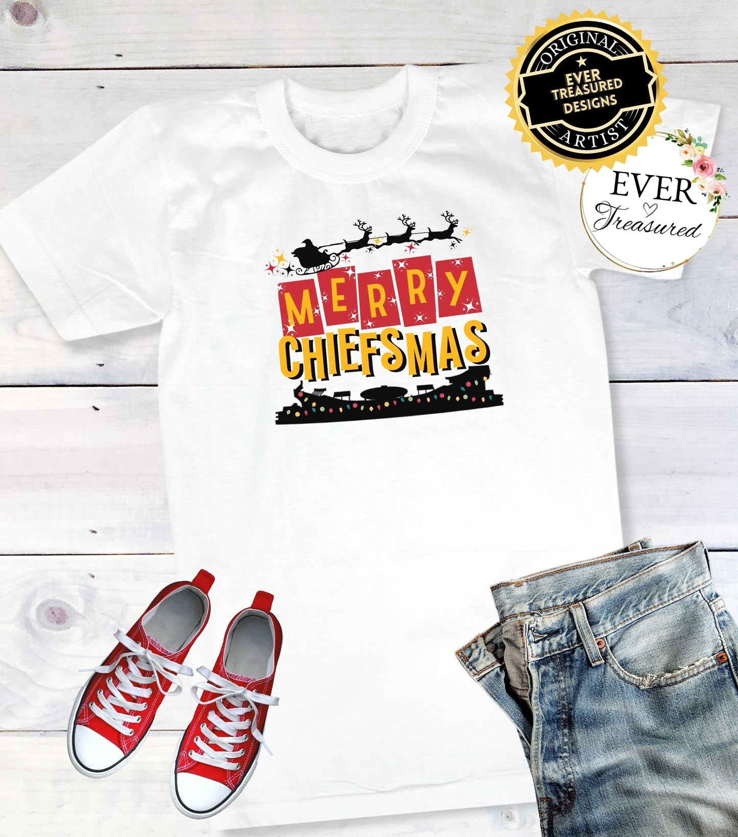 Kansas City Chiefs Merry Chiefsmas Tshirt Unisex | Arrowhead KC Christmas Eve Santa Shirt