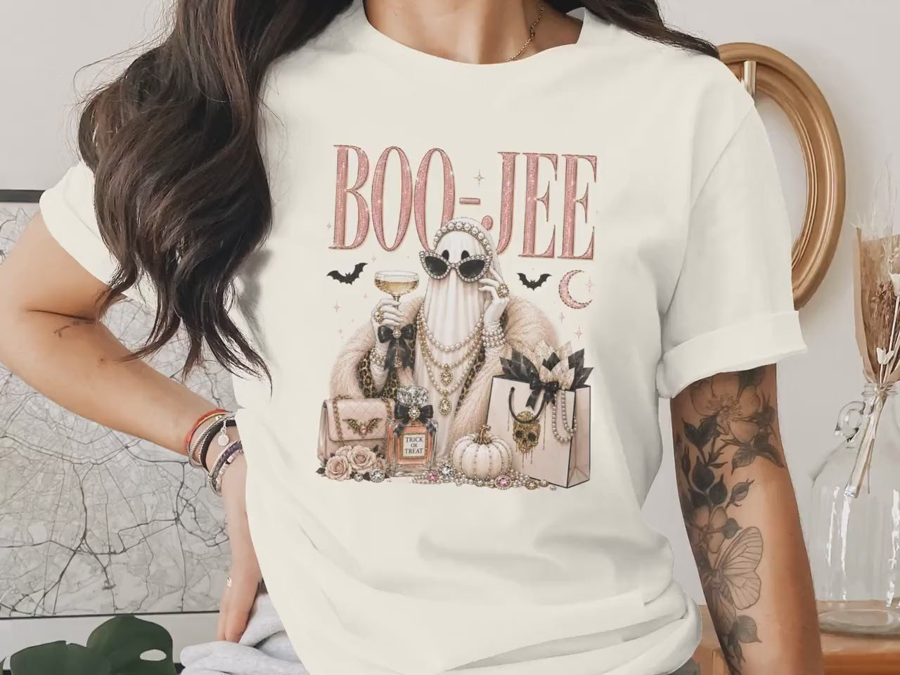 Boujee Halloween Ghost T-Shirt, Glam Spooky Season Tee, Luxury Fashion Pearl Ghost, Glitter Boo-Jee Halloween Party Shirt